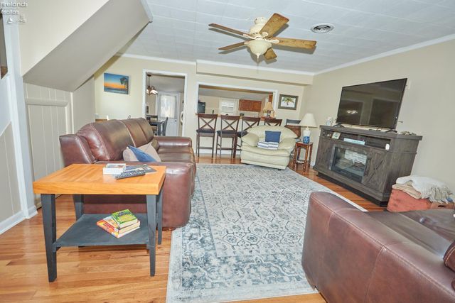 33 Northview Place, Huron, OH 44839