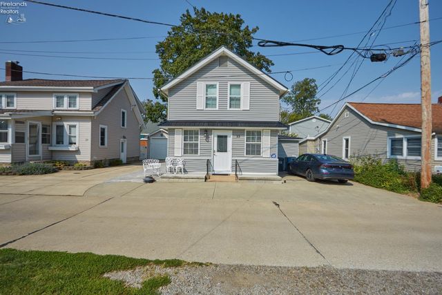 33 Northview Place, Huron, OH 44839