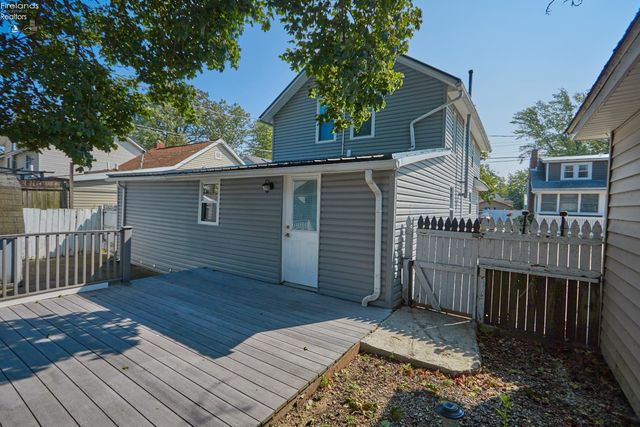 33 Northview Place, Huron, OH 44839