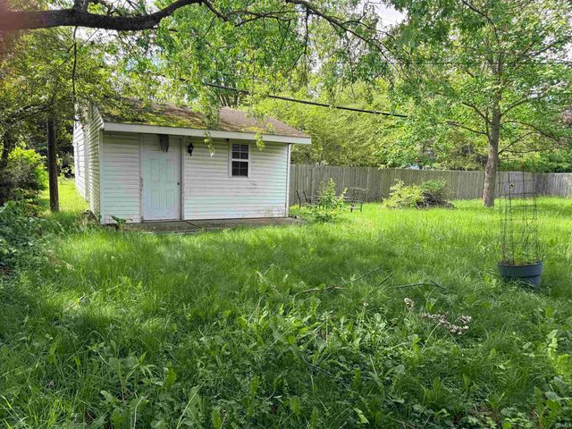3601 N New York Avenue, Muncie, IN 47304