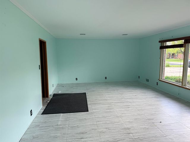 3601 N New York Avenue, Muncie, IN 47304