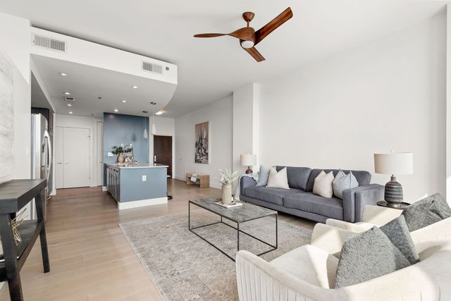 900 20th Ave S Apt 1406, Nashville, TN 37212