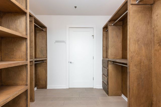 900 20th Ave S Apt 1406, Nashville, TN 37212