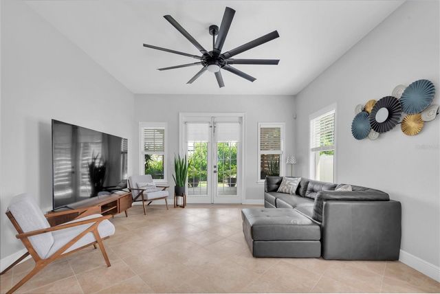 3003 W LEROY STREET, Tampa, FL 33607