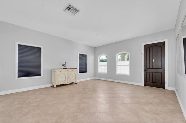 3003 W LEROY STREET, Tampa, FL 33607