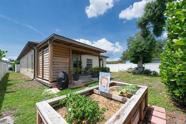 3003 W LEROY STREET, Tampa, FL 33607