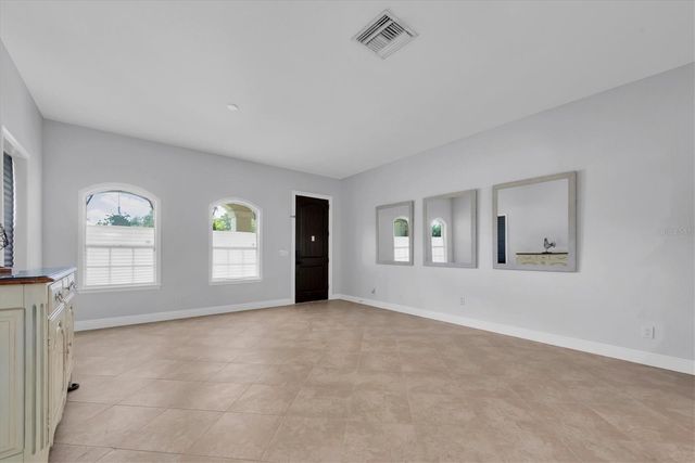 3003 W LEROY STREET, Tampa, FL 33607