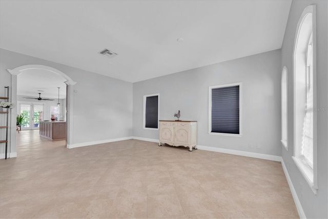 3003 W LEROY STREET, Tampa, FL 33607