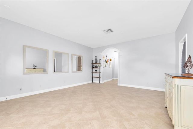 3003 W LEROY STREET, Tampa, FL 33607