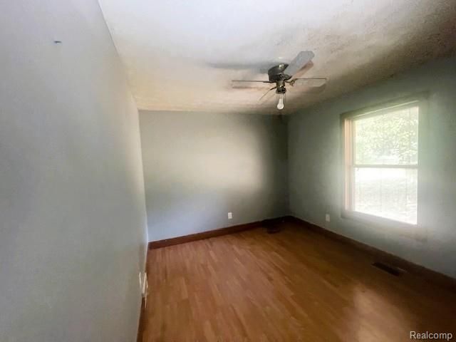 8630 Joey Drive, Pinckney Village, MI 48169