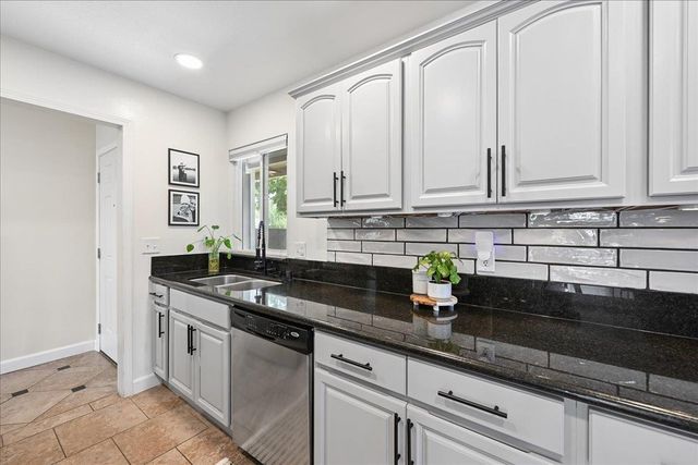 7724 Spring Valley Ave, Citrus Heights, CA 95610