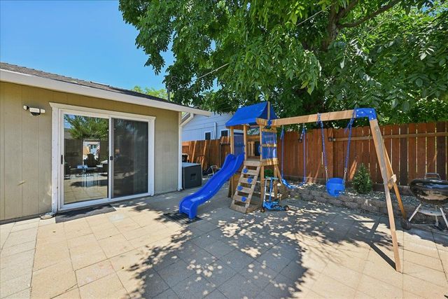 7724 Spring Valley Ave, Citrus Heights, CA 95610
