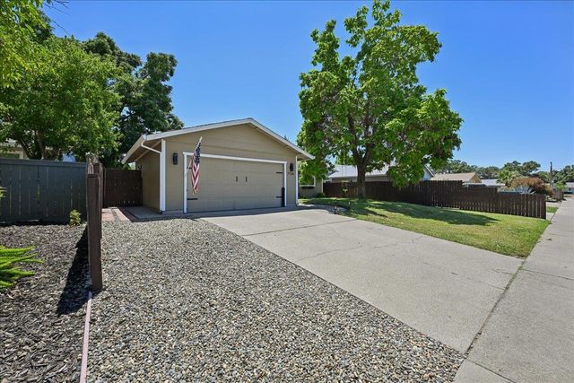 7724 Spring Valley Ave, Citrus Heights, CA 95610