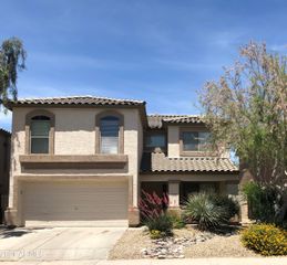 2528 W STRAIGHT ARROW Lane, Phoenix, AZ 85085