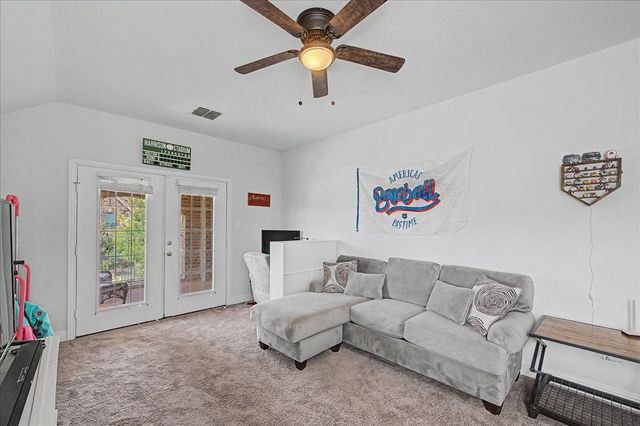 11713 Buckthorn Drive, Fort Worth, TX 76108