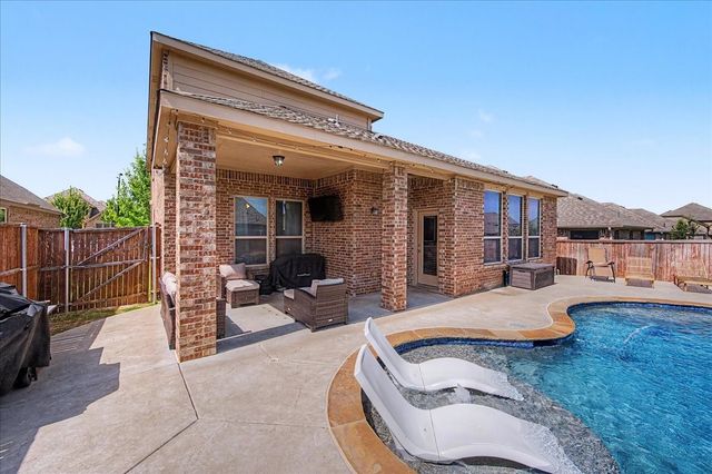 11713 Buckthorn Drive, Fort Worth, TX 76108