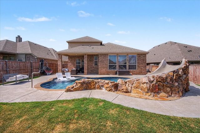 11713 Buckthorn Drive, Fort Worth, TX 76108