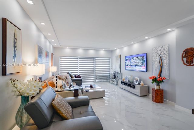 1980 S Ocean Dr PHG, Hallandale Beach, FL 33009