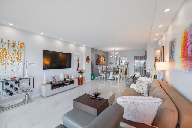 1980 S Ocean Dr PHG, Hallandale Beach, FL 33009