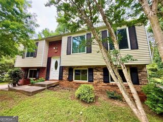 2956 Nelson Drive NW, Duluth, GA 30096