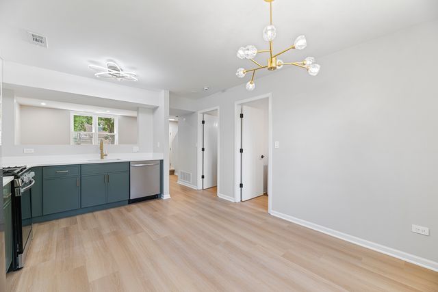1835 S Ridgeway Avenue, Chicago, IL 60623