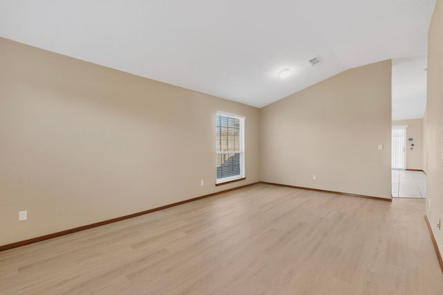 7109 Acton Court NW, Albuquerque, NM 87114