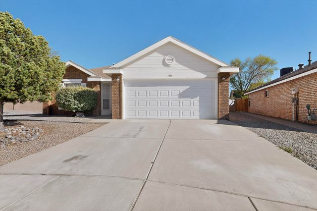 7109 Acton Court NW, Albuquerque, NM 87114