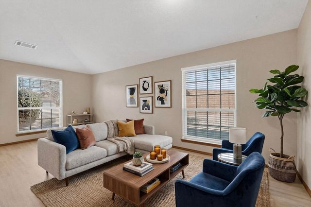 7109 Acton Court NW, Albuquerque, NM 87114