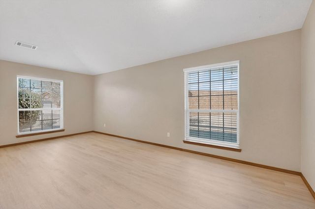 7109 Acton Court NW, Albuquerque, NM 87114