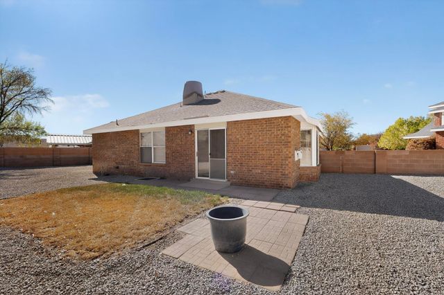 7109 Acton Court NW, Albuquerque, NM 87114