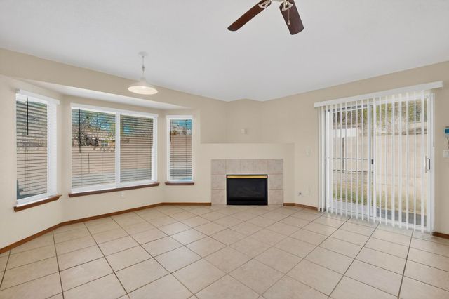 7109 Acton Court NW, Albuquerque, NM 87114