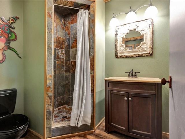 2104 Brentwood Drive, Lufkin, TX 75901