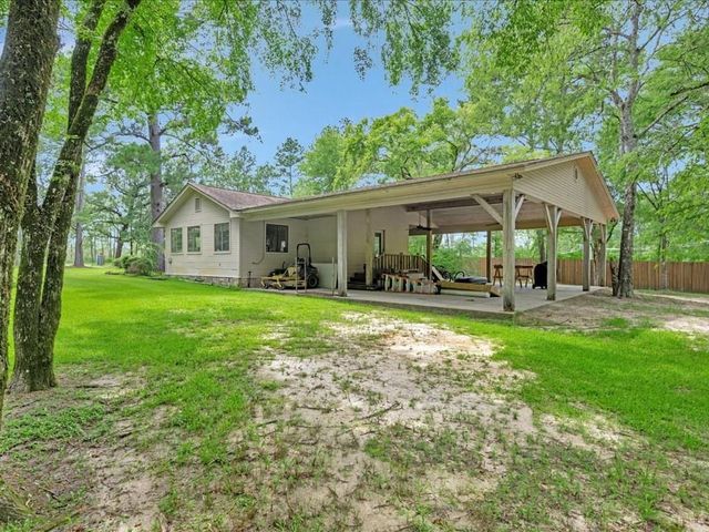 2104 Brentwood Drive, Lufkin, TX 75901
