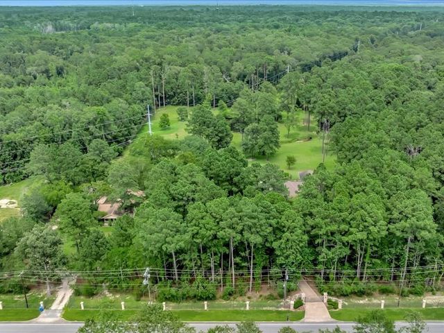 2104 Brentwood Drive, Lufkin, TX 75901