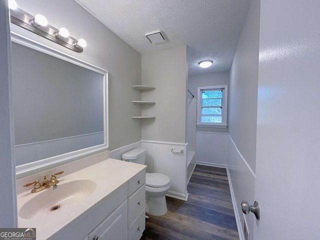 523 Vineyard Road, Griffin, GA 30223