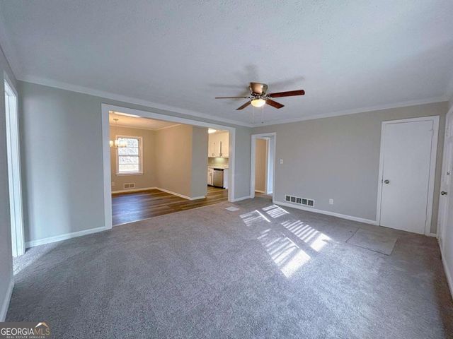 523 Vineyard Road, Griffin, GA 30223