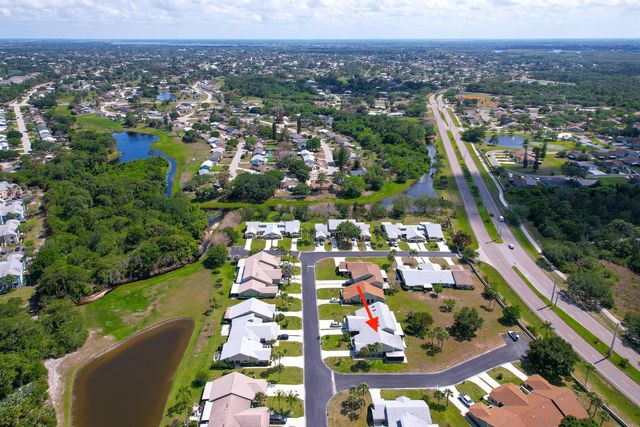 1533 SE Crayrich Court, Port St. Lucie, Port St Lucie, FL 34952