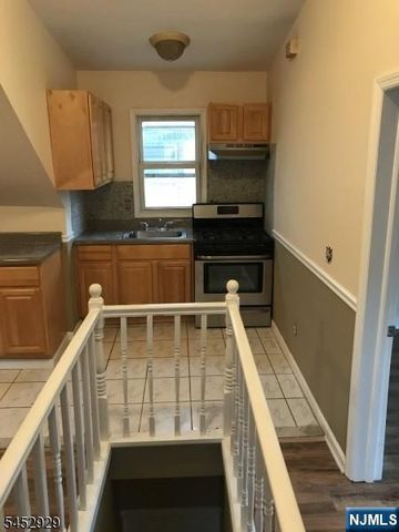224 12th Avenue, Newark, NJ 07107