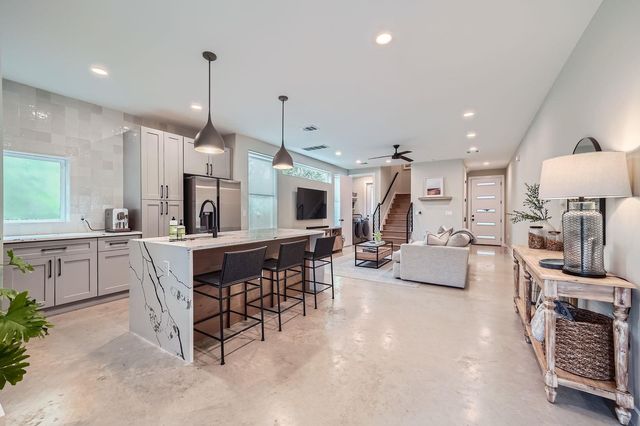 7507 Bethune Ave B, Austin, TX 78752