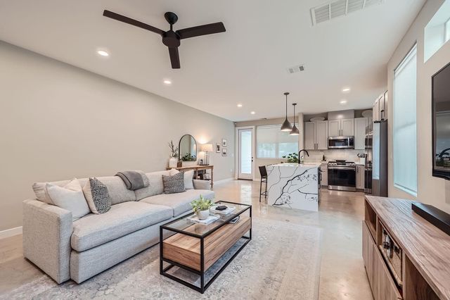 7507 Bethune Ave B, Austin, TX 78752