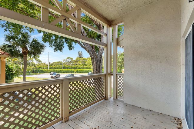 4847 Via Palm Lakes 1021, West Palm Beach, FL 33417