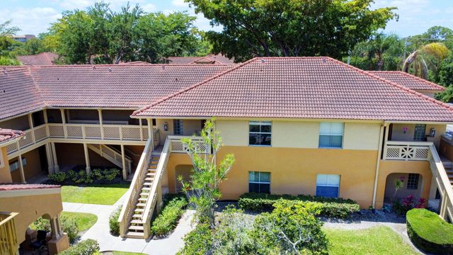 4847 Via Palm Lakes 1021, West Palm Beach, FL 33417
