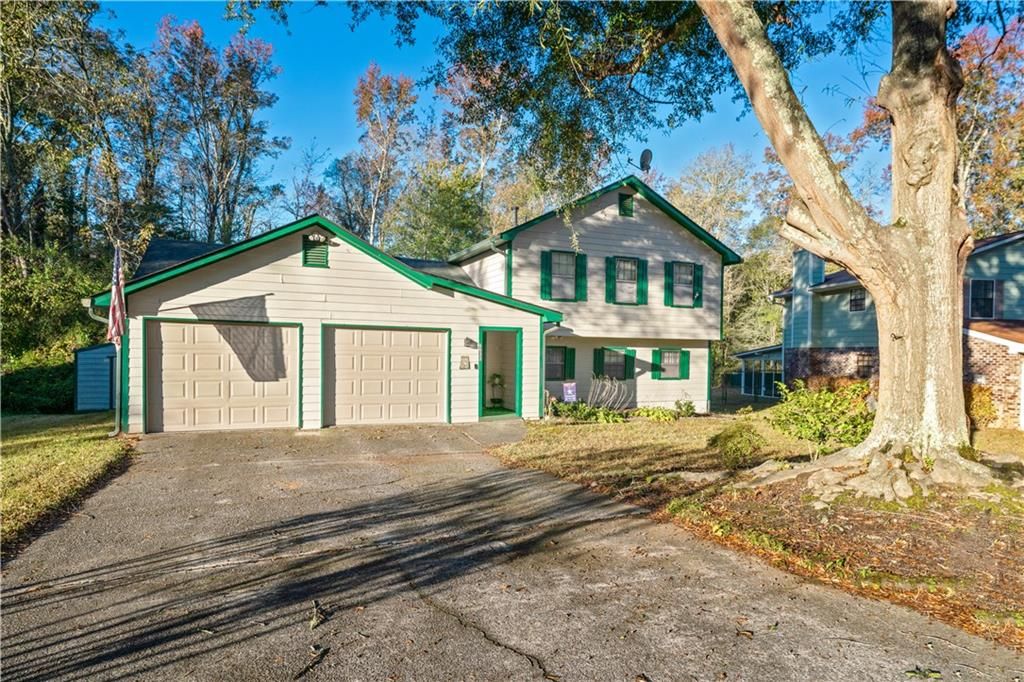 6633 Cameron Road, Morrow, GA 30260