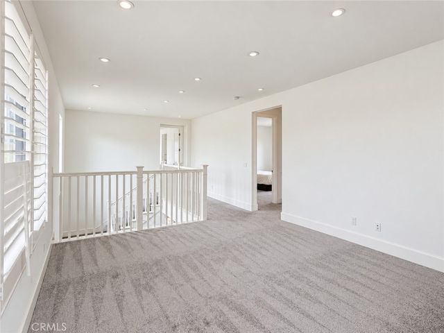 215 Piazza, Irvine, CA 92602