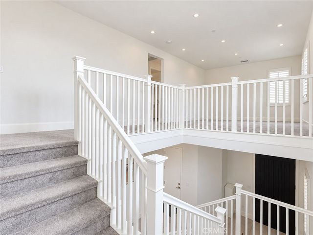 215 Piazza, Irvine, CA 92602