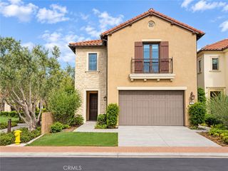 215 Piazza, Irvine, CA 92602