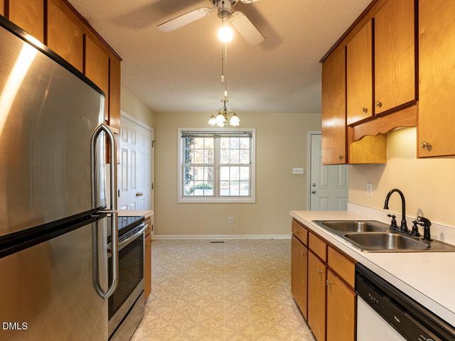 144 Yellow Stone Lane, Smithfield, NC 27577