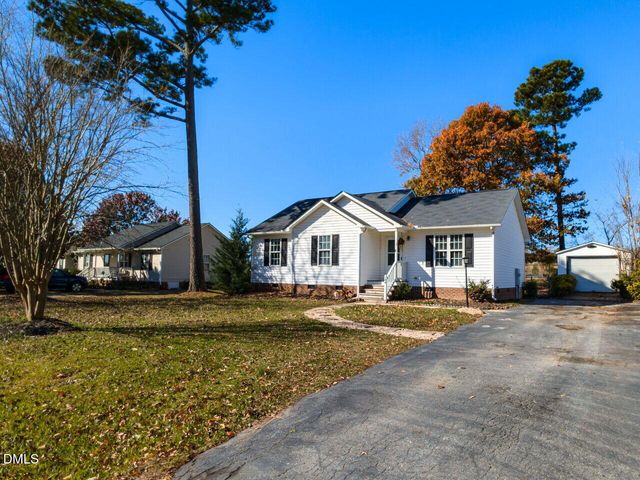 144 Yellow Stone Lane, Smithfield, NC 27577