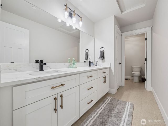 917 Tiedman Road NW, Lakebay, WA 98349