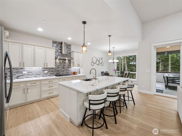 917 Tiedman Road NW, Lakebay, WA 98349
